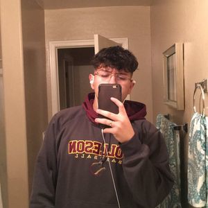 Meet your Posher, Diego